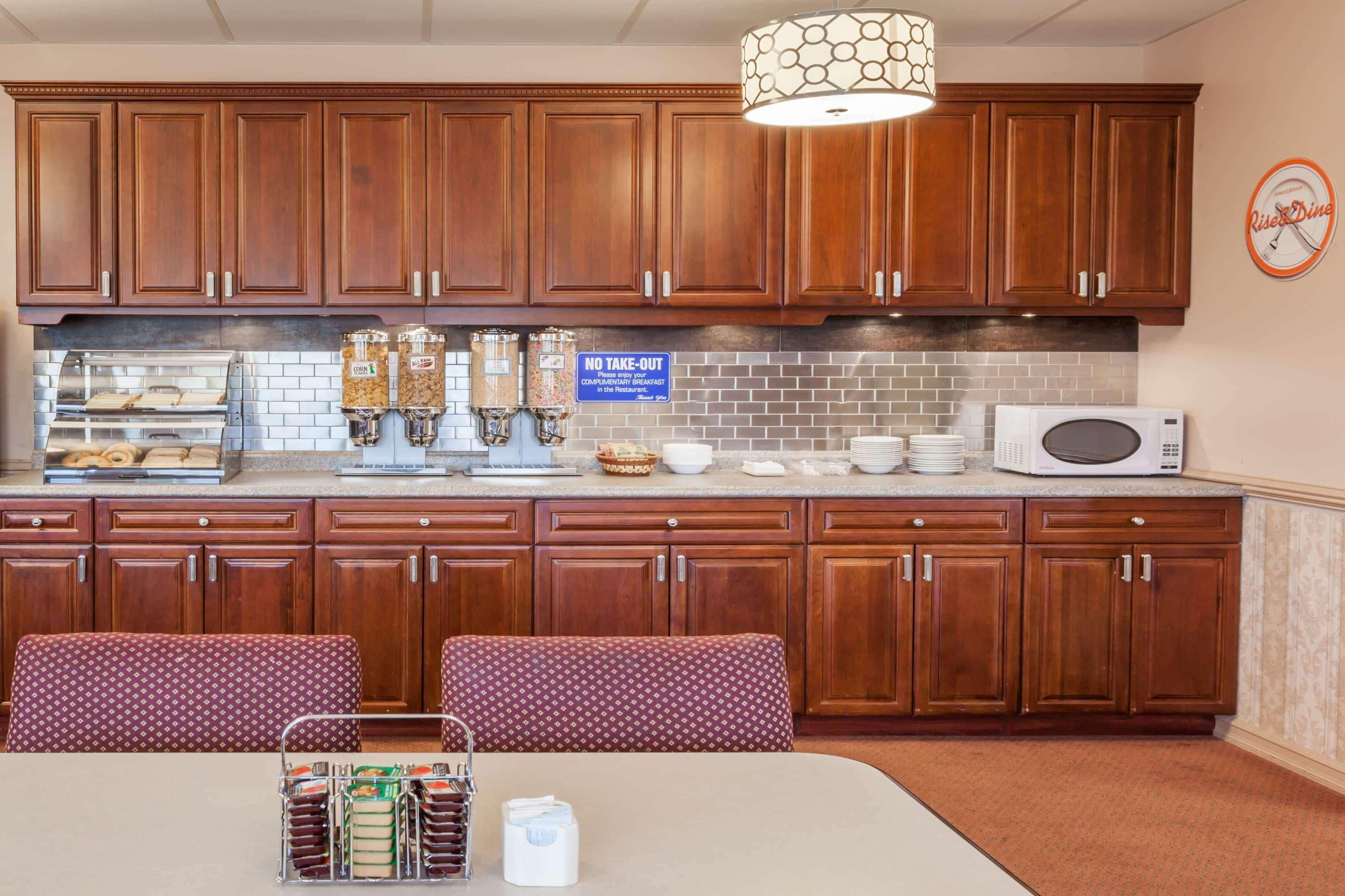 Thriftlodge By Wyndham Moncton Ngoại thất bức ảnh
