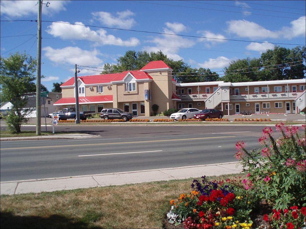 Thriftlodge By Wyndham Moncton Ngoại thất bức ảnh